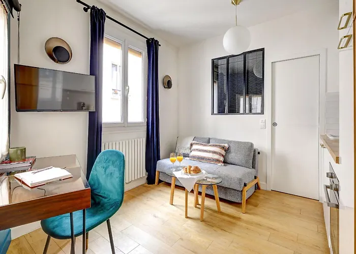Le Marais & Place Des Vosges - Vacation Apartman *
